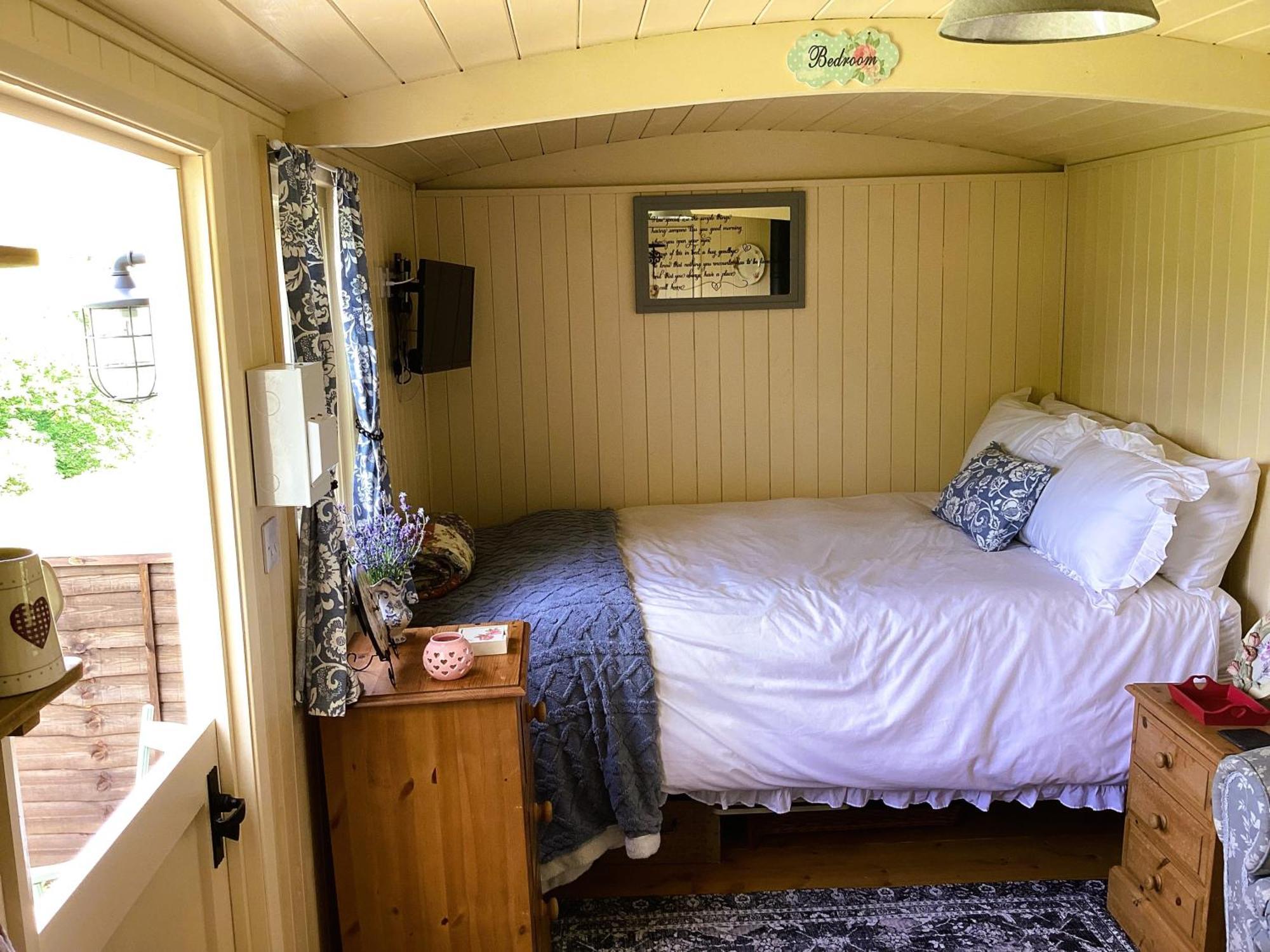 Lilly'S Pad Otel Bude Dış mekan fotoğraf